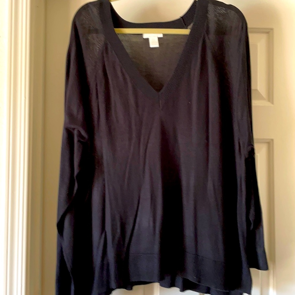 H & M black V Neck